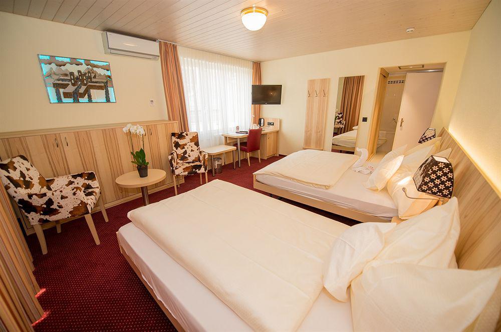 Fred Hotel Leonhardstrasse - Self Check-In Zurigo Esterno foto